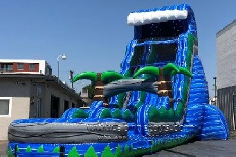 Tsunami Water Slide