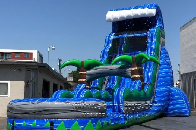 Tsunami Water Slide